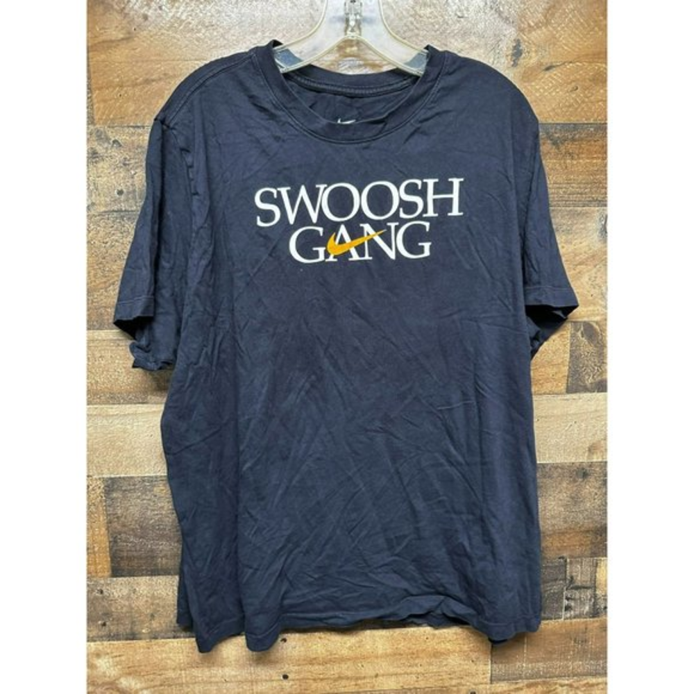 Nike Swoosh Gang Men's T-Shirt Size X-Large